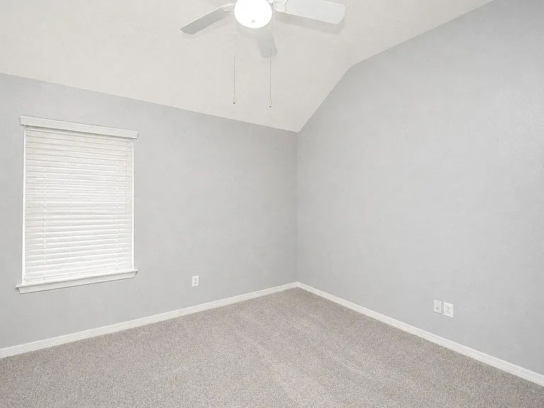 11301 Misty Morning St — Photo 17