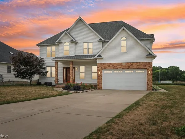 27 Marko Ln, Independence, OH 44131