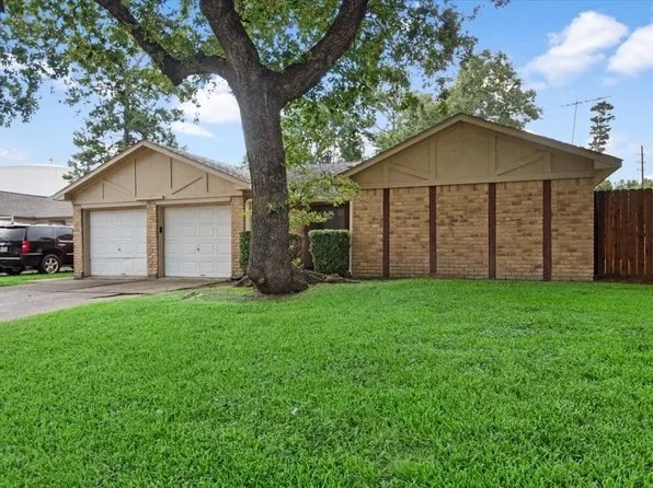 18734 Twigsworth Ln, Humble, TX 77346