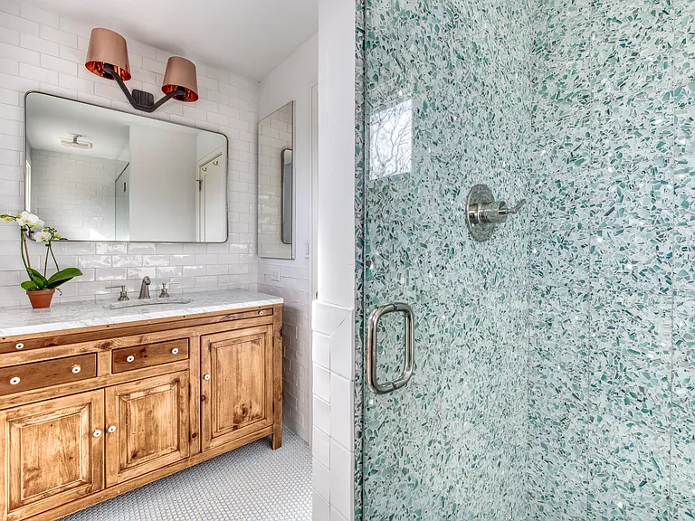34 Devon Landing Dr — Photo 12