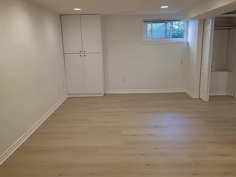 32 Houston Cres #LEVEL B — Photo 4