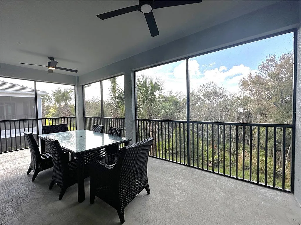 3 bed, 2.0 bath, 2110 sqft, $6,500 — Photo 2