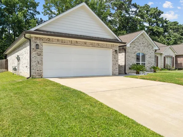 214 Saddle Brook Dr, Lufkin, TX 75904
