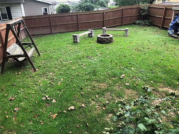 3rd image of 394 McClure Ave