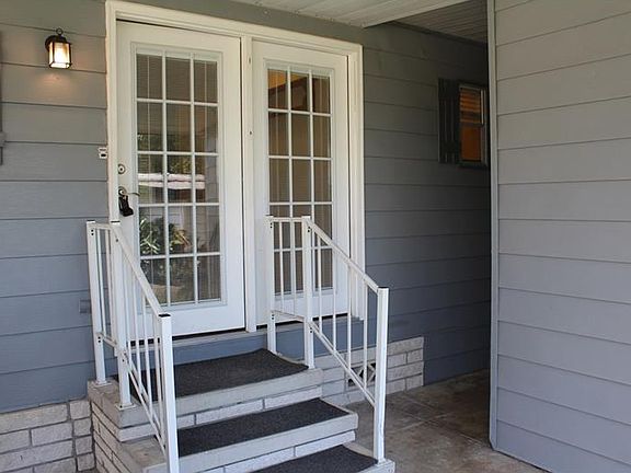 5th image of 3814 S Citrus Cir