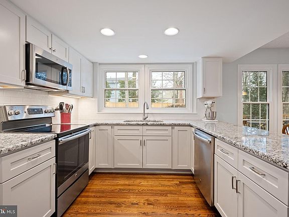 2nd image of 1374 Rock Chapel Rd