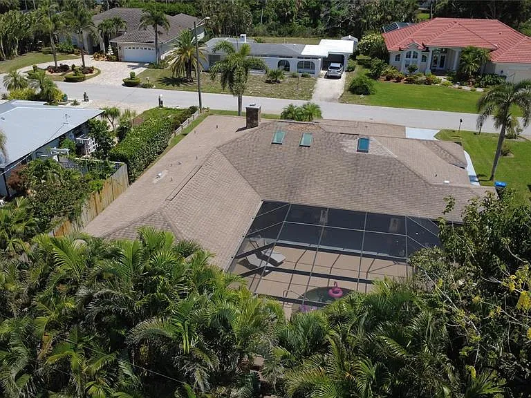 416 Sunset Dr — Photo 88