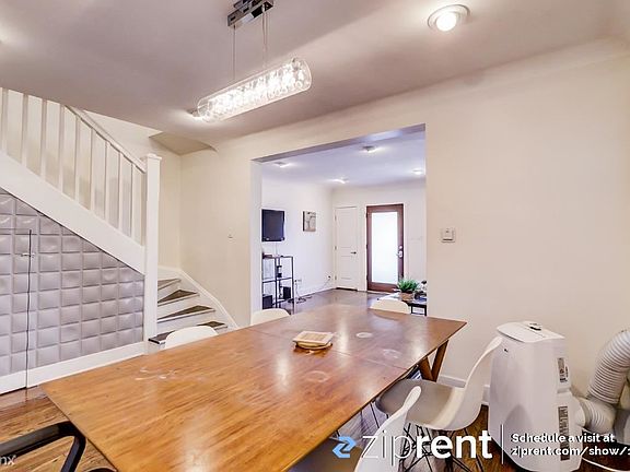 3rd image of 5150 Romaine St #5152