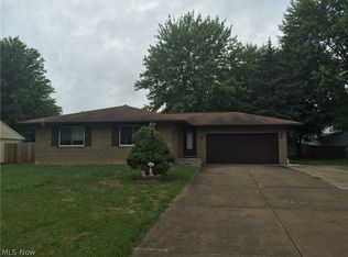 2518 North Rd SE, Warren, OH 44484