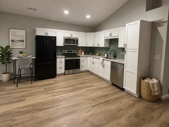 (undisclosed Address), Clayton, NC 27520