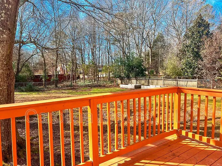 206 Manassas Dr — Photo 22