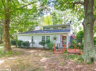 17155 Bemis Ln, Elberta, AL 36530