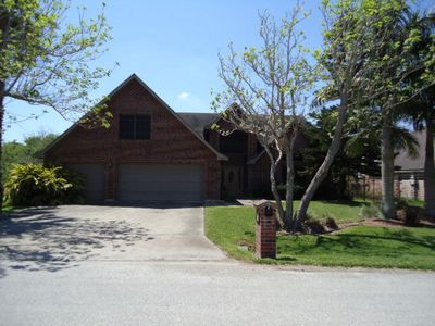 305 Escandon Ave, Rancho Viejo, TX, 78575