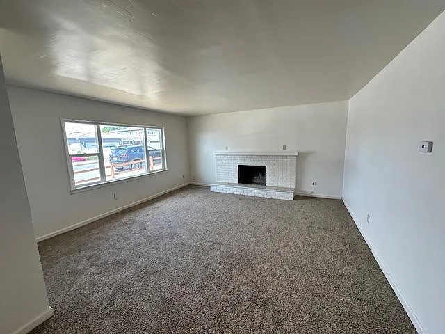 1184 Palm Ave — Photo 6