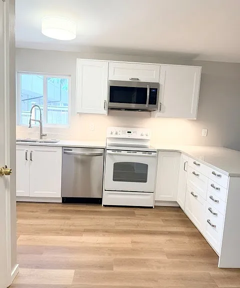 2826 SW Dakota St #2828 — Photo 2