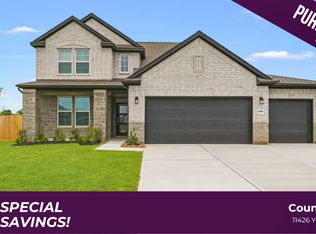 11426 Youngquist Dr, Mont Belvieu, TX 77535