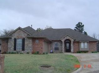 12408 Goldsborough Rd, Midwest City, OK 73130
