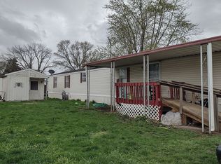 24 Anchor Rd, Springfield, IL 62707