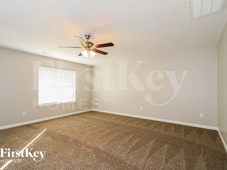 667 Field Crossing Ct — Photo 3
