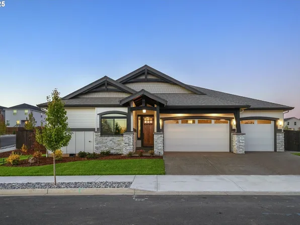 818 NW 173RD Circle, Ridgefield, WA 98642