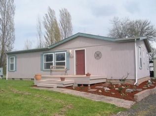 713 N 12th St, Philomath, OR 97370