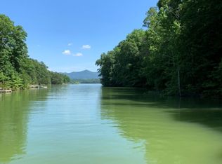 Old Chisholm Trl, Dandridge, TN 37725