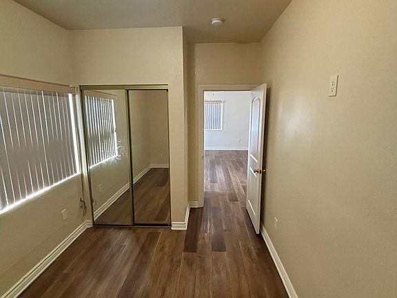 5th image of 5900 S Hoover St APT 2