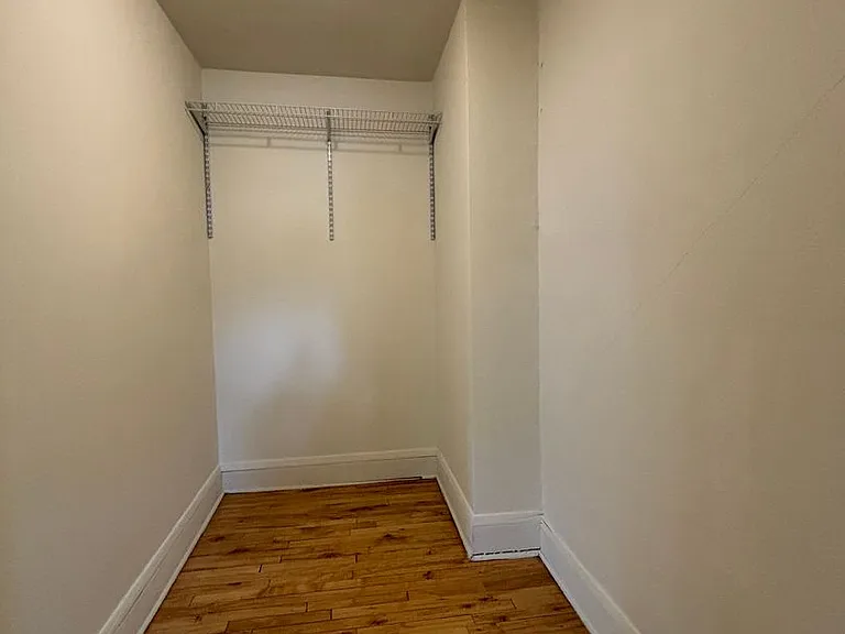 1756 Grand Ave — Photo 15
