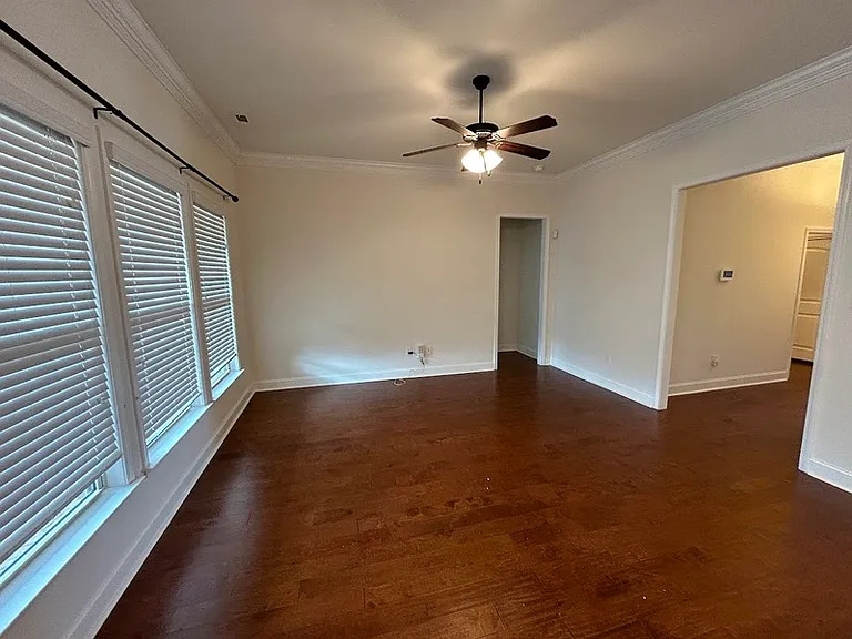 138 Riverfront Dr — Photo 5