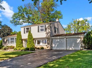 3928 Byron Rd, Huntingdon Valley, PA 19006