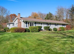 230 Bloomingdale Rd, Quaker Hill, CT 06375