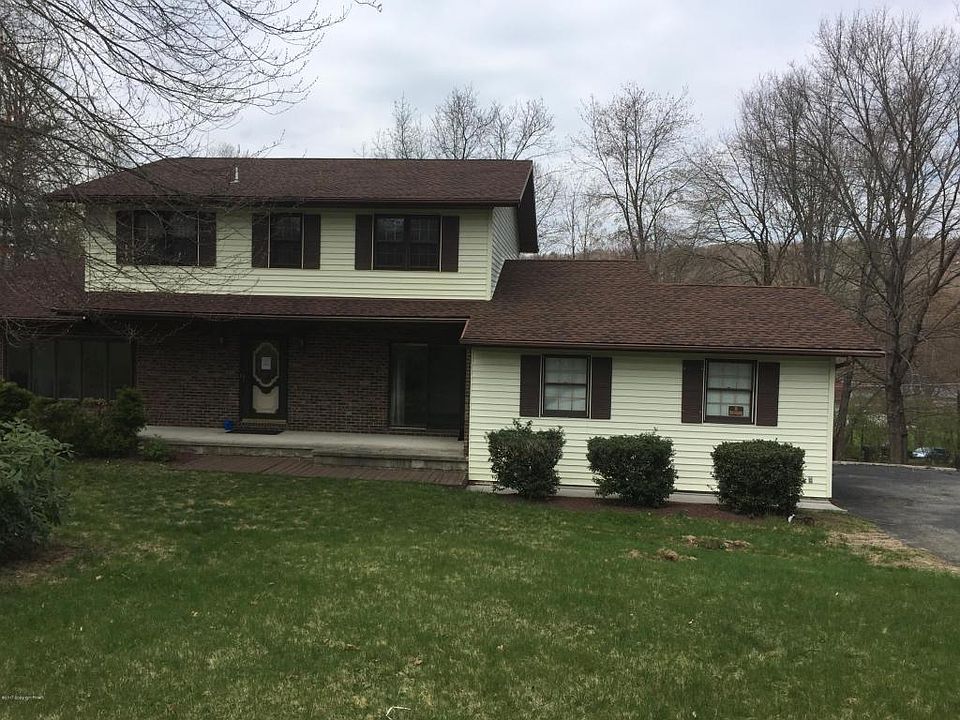 1st image of 110 Lilac Dr