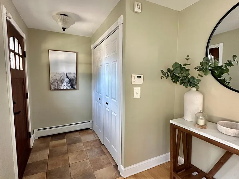 138 Cedar Ave — Photo 21