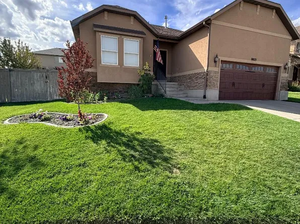 8825 N Jefferson Dr, Eagle Mountain, UT 84005