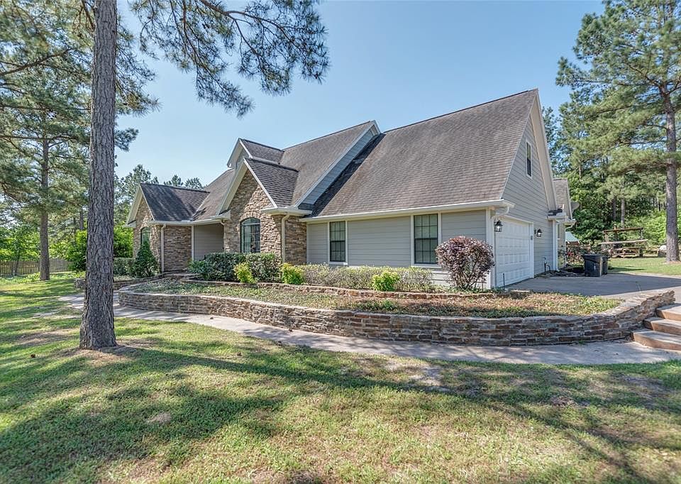 1st image of 12633 Brandi Ln