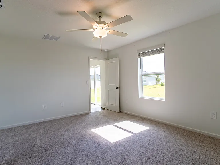 8414 SW 41st Cir — Photo 34