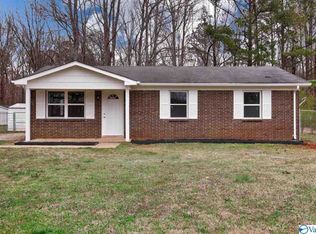211 Allred Rd, Hazel Green, AL 35750