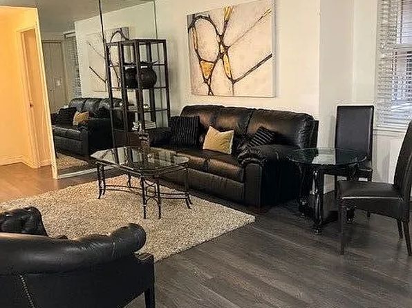 150 W 51st St #727