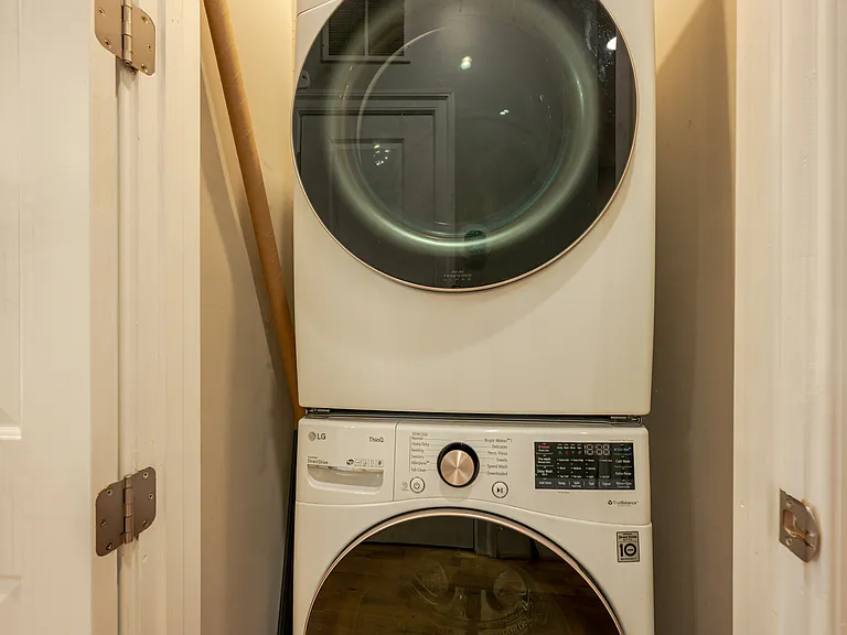 444 M St NW #1 — Photo 8