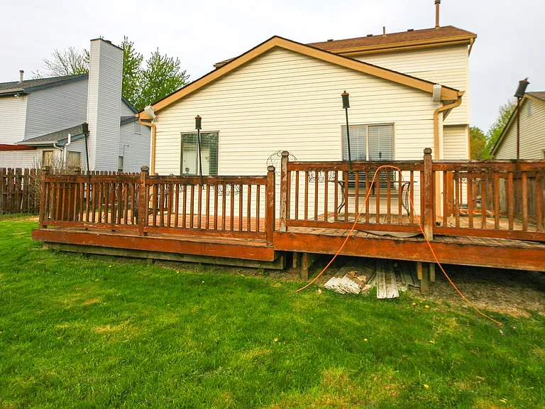 1310 Abbeyhill Dr — Photo 34