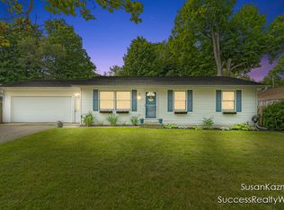 111 1st Ave, Plainwell, MI 49080