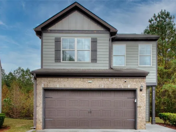 3147 Bonnes Dr, Lithonia, GA 30038