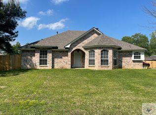 5 Dogwood Ln, Texarkana, TX 75503