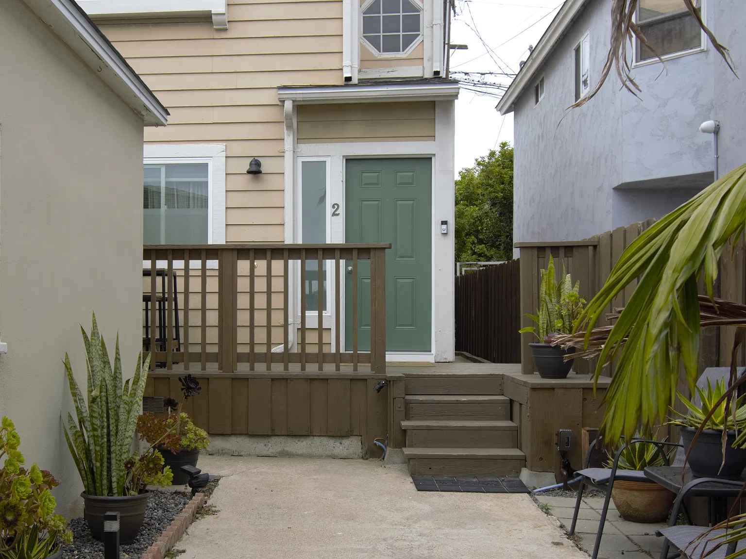 2 bed, 800 sqft, $4,300 — Photo 4