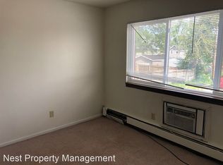 640 16th Ave SW #12, Cedar Rapids, IA 52404