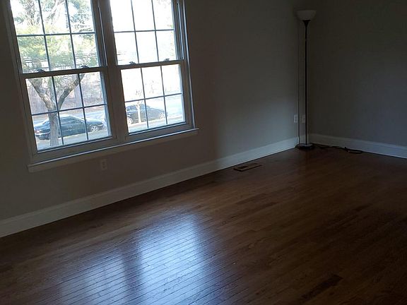 2nd image of 1840 Blue Jay Ct