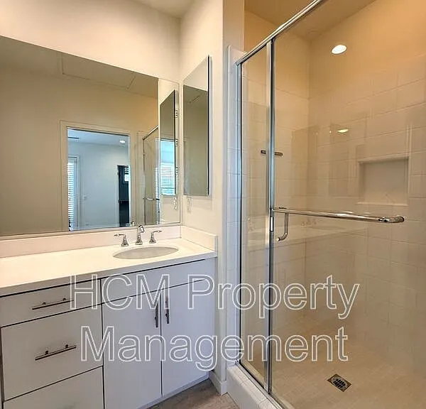 61 Tallowood — Photo 15