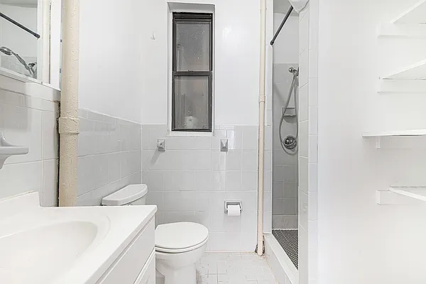 Rented by REAL New York | media 16