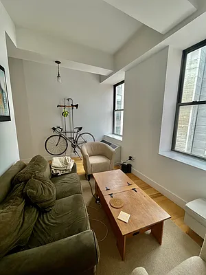 Rented by NY Living Solutions | media 24