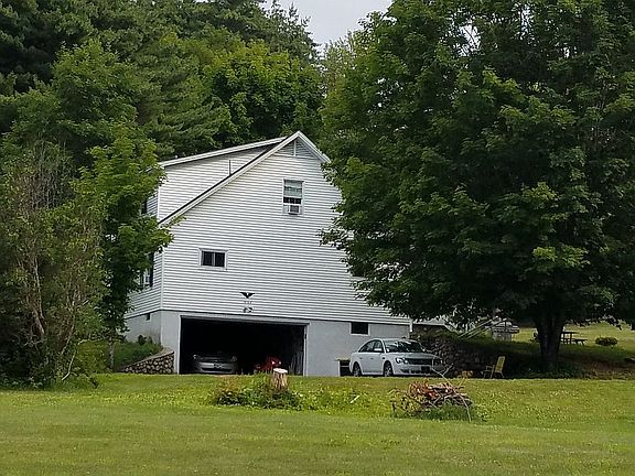 Side view and garage